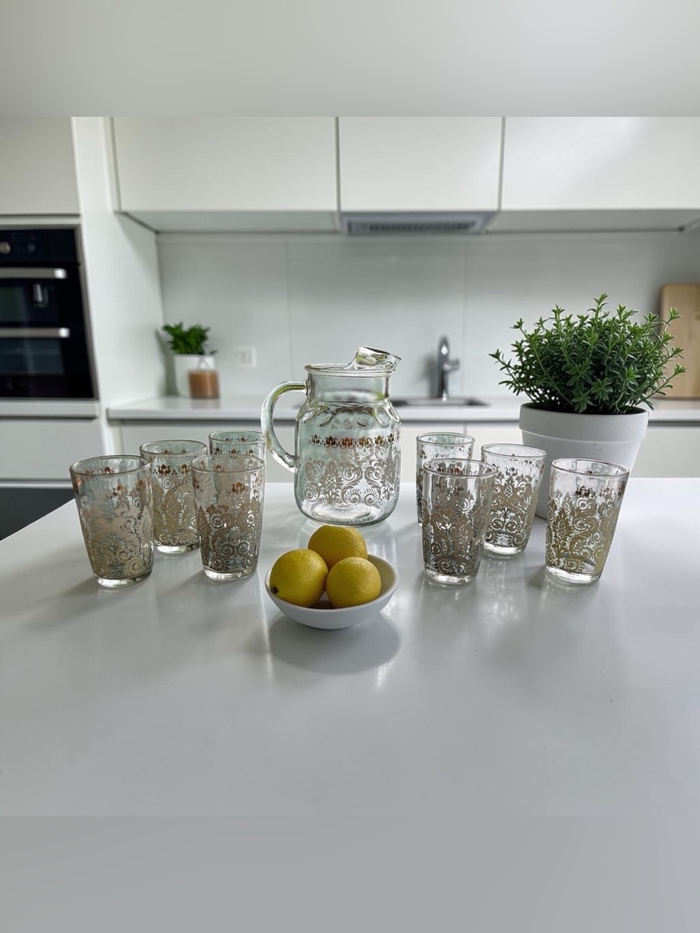 Hazel Atlas Pitcher and 8 Swanky Swigs White & Gold Juice Water Glasses Tumblers